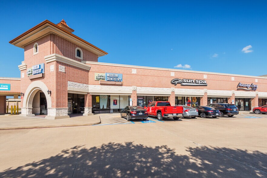 8707-8765 Spring Cypress Rd, Spring, TX à louer - Photo de l’immeuble – Image 2 sur 10