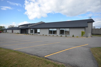 443-445 Turkeyfoot Lake Rd, Akron, OH à louer Photo de l’immeuble– Image 2 sur 6