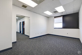 5070-5080 Parkside Ave, Philadelphia, PA à louer Photo intérieure– Image 2 sur 2