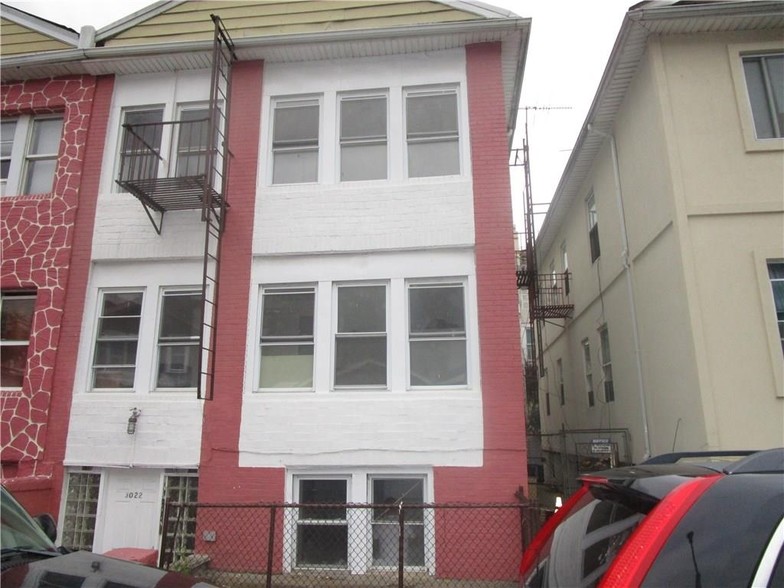 3022 Brighton 8th St, Brooklyn, NY à vendre - Photo de l’immeuble – Image 2 sur 31