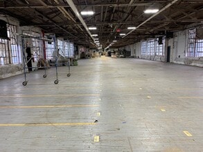 85 Wagaraw Rd, Hawthorne, NJ à louer Photo intérieure– Image 1 sur 4