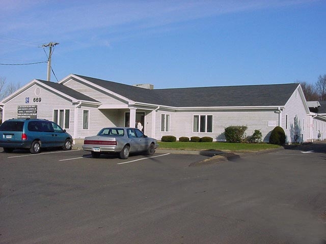669 Boston Post Rd, Guilford, CT à louer - Photo de l’immeuble – Image 2 sur 34