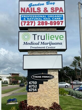Plus de détails pour 6750-6754 22nd Ave, Saint Petersburg, FL - Local commercial à louer