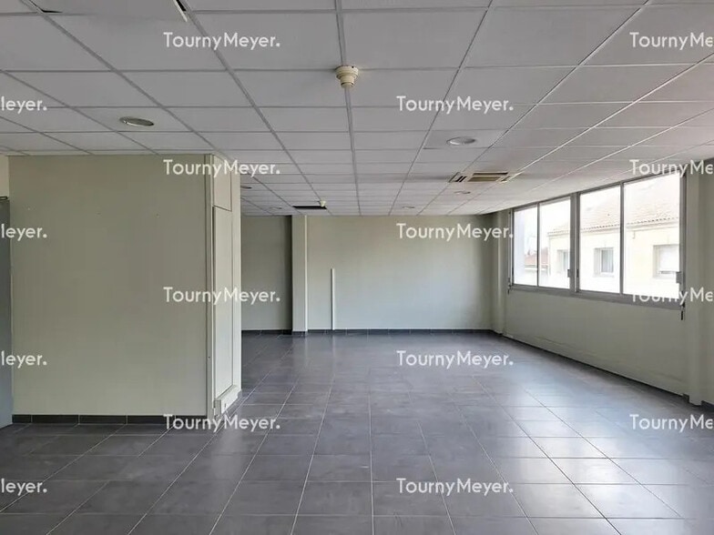 Bureau dans Bordeaux à vendre - Photo intérieure – Image 3 sur 8