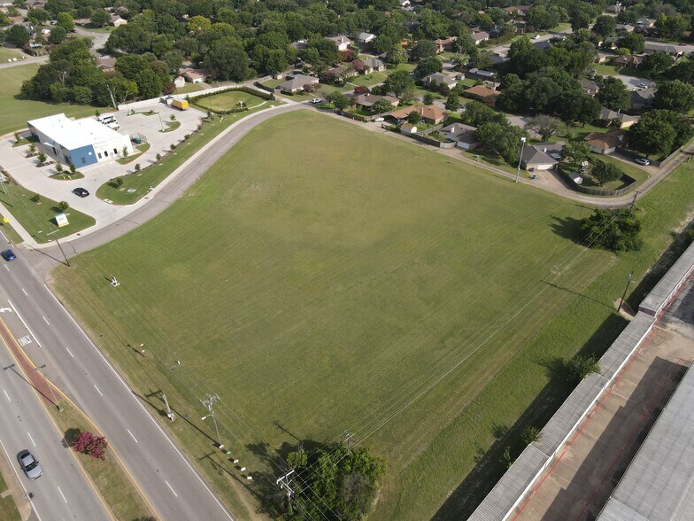 1101 E Belt Line Rd, DeSoto, TX à vendre - Photo de l’immeuble – Image 3 sur 3