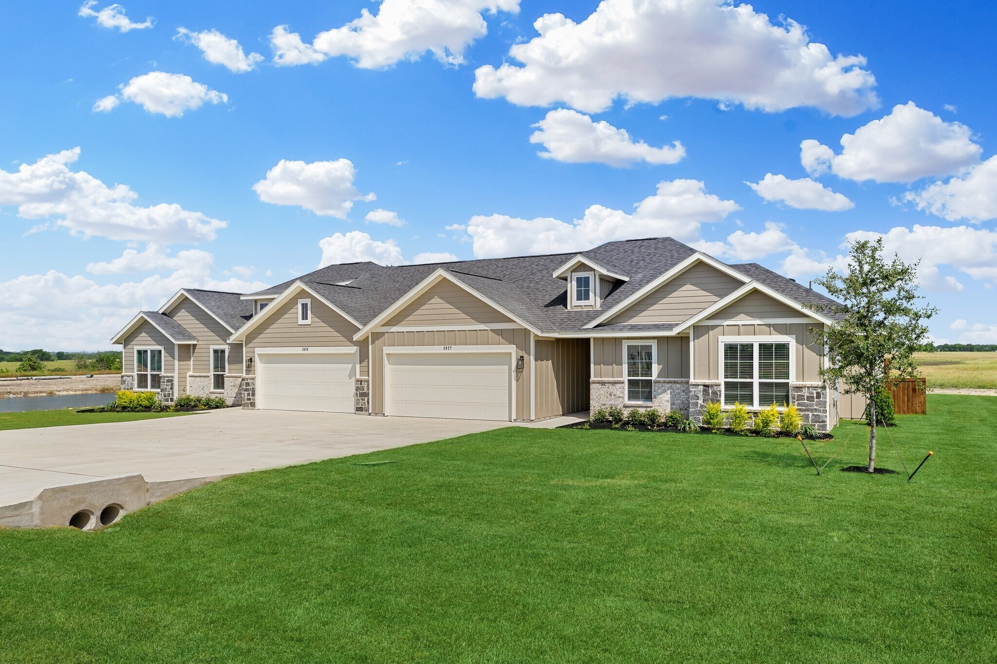 4016-4018 Clovis St, Midlothian, TX à vendre Photo de l’immeuble– Image 1 sur 79