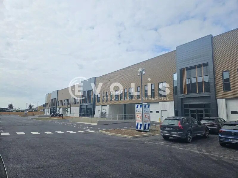 Local d’activités dans Wissous à louer Photo de l’immeuble– Image 1 sur 14