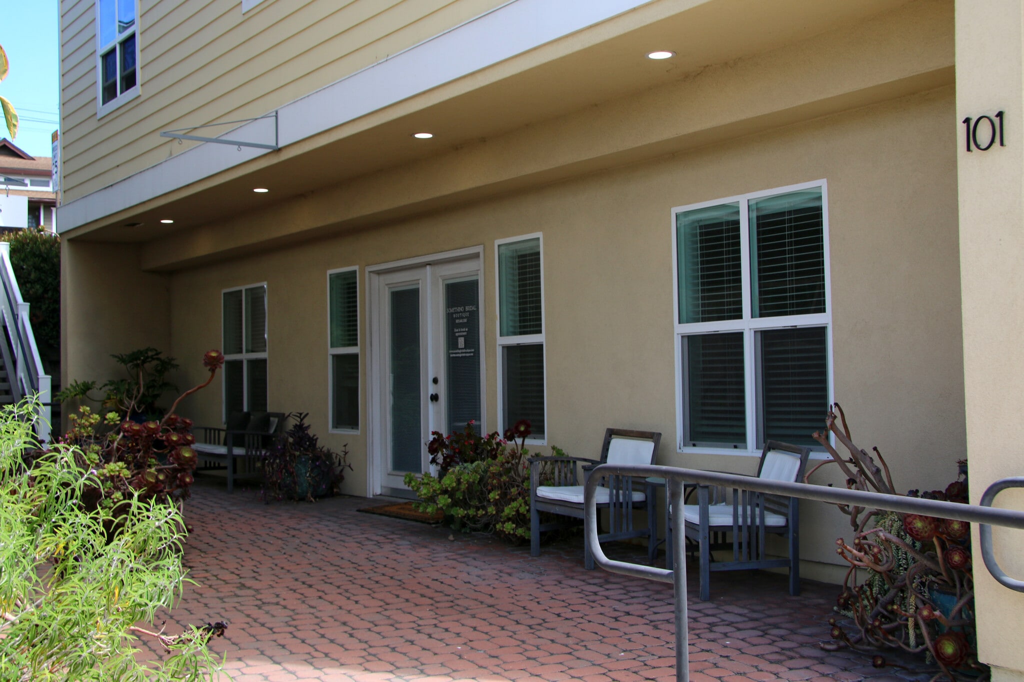 530 E Branch St, Arroyo Grande, CA à louer Photo intérieure– Image 1 sur 5
