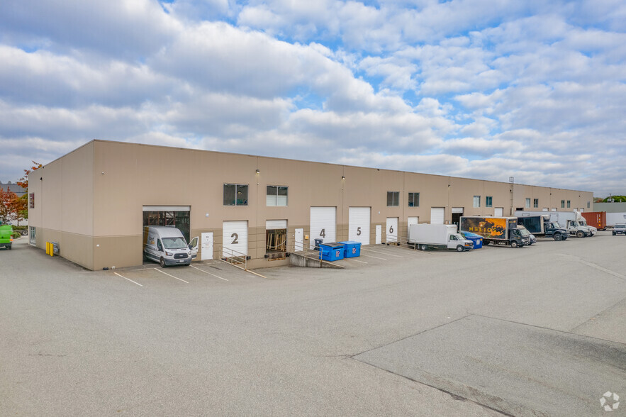 14480 Knox Way, Richmond, BC à louer - Photo de l’immeuble – Image 3 sur 3