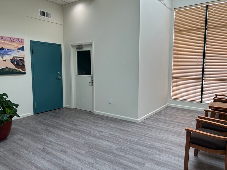 1537 Pacific Ave, Santa Cruz, CA à louer - Photo de l’immeuble – Image 3 sur 13