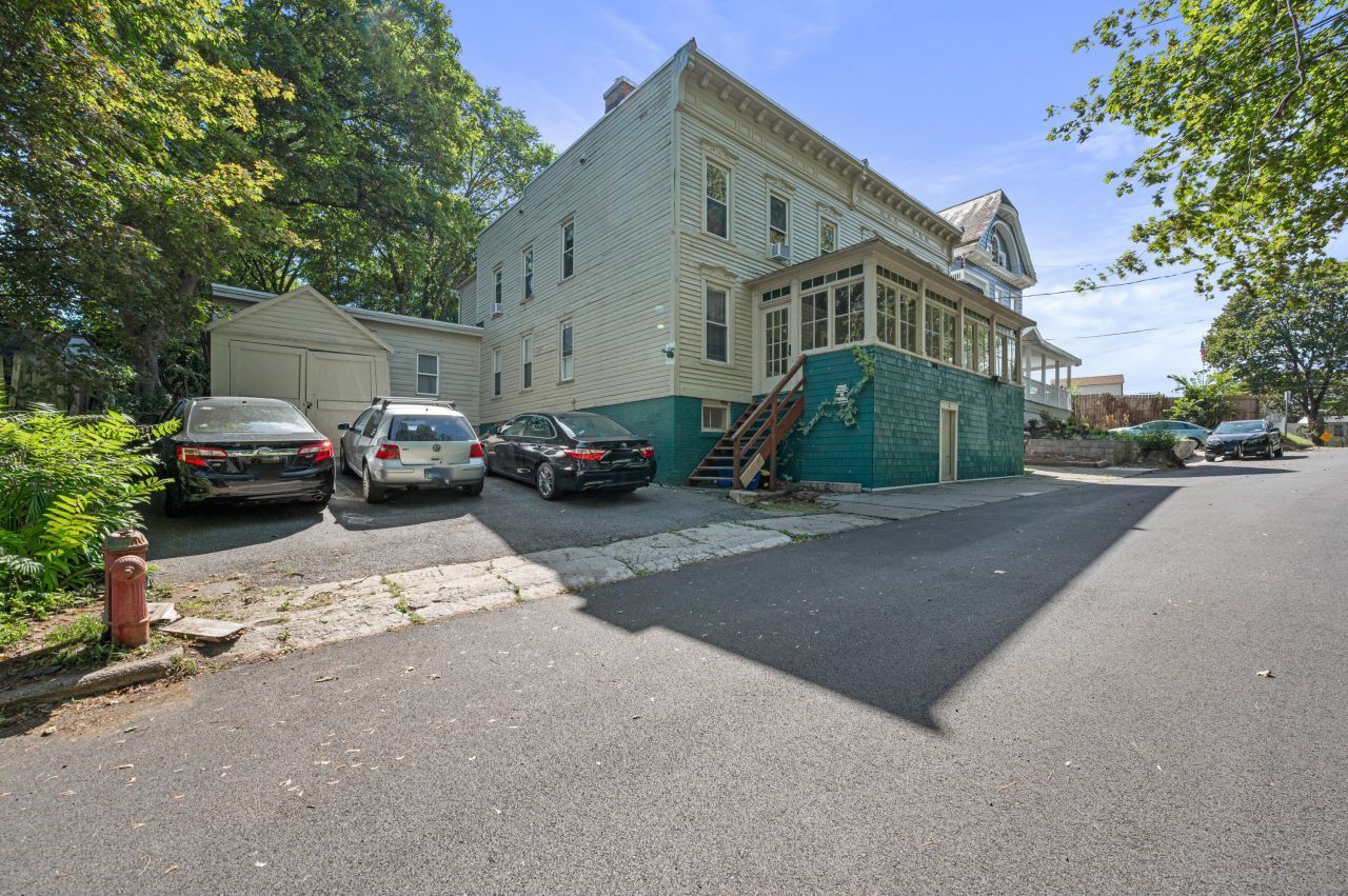 23 Prospect Ave, Troy, NY à vendre Photo principale– Image 1 sur 2