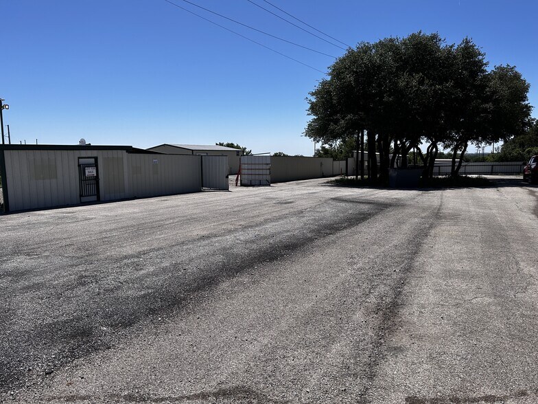2950 FM 920, Weatherford, TX à vendre - Photo de l’immeuble – Image 2 sur 9