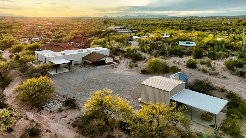 2751 N Soldier Trl, Tucson, AZ à vendre - Photo de l’immeuble – Image 2 sur 68