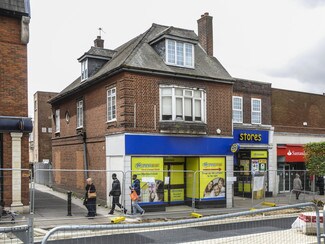 Plus de détails pour 116-118 High St, Hornchurch - Local commercial à louer