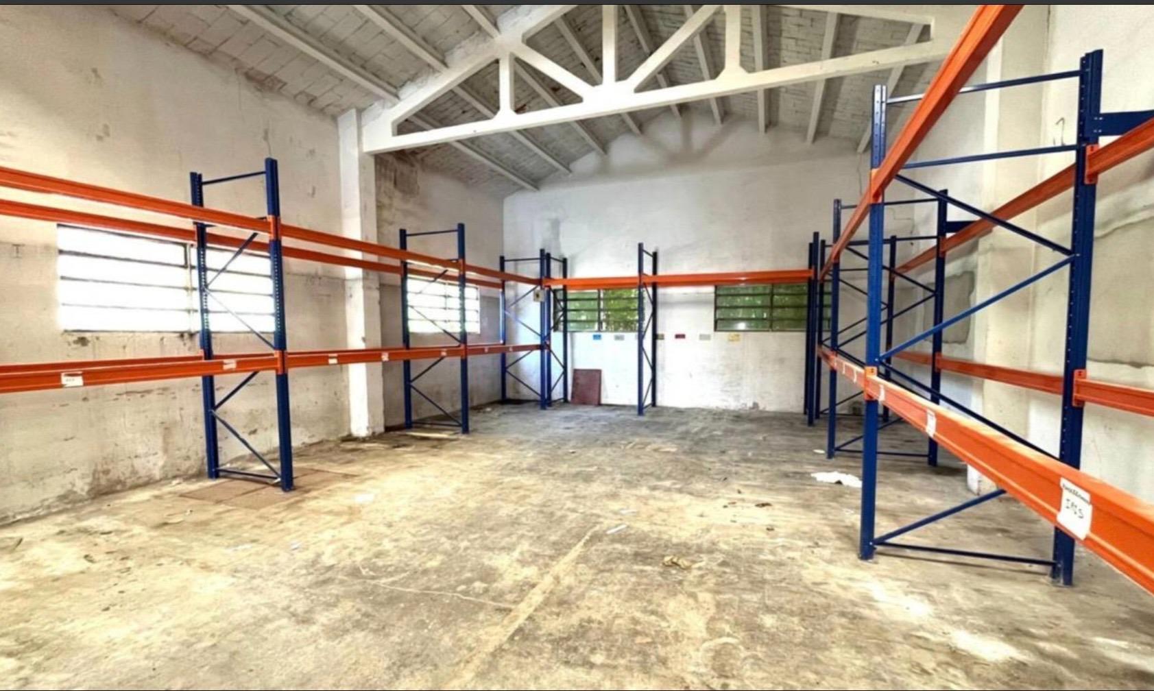 Industriel/Logistique dans Girona, Gerona à vendre Photo intérieure– Image 1 sur 15