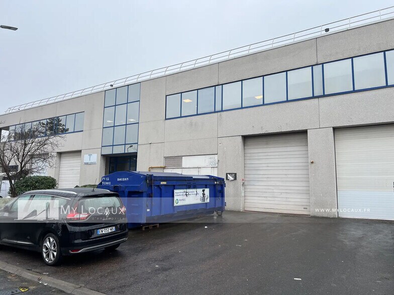 Local d’activités dans Gennevilliers à louer - Photo de l’immeuble – Image 2 sur 8