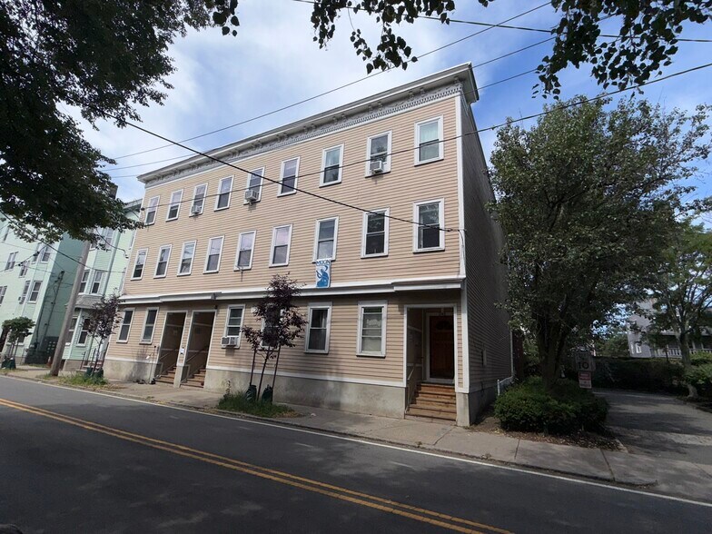 239-243 Columbia St, Cambridge, MA à vendre - Photo de l’immeuble – Image 2 sur 17