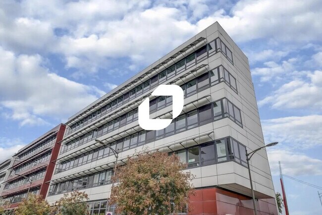 Plus de détails pour Bureau à louer