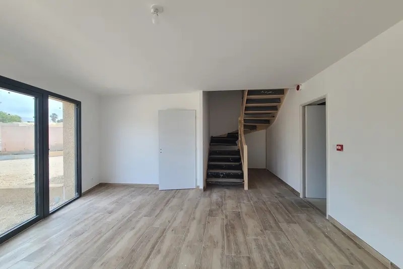 Local d’activités dans Béziers à louer - Photo intérieure – Image 3 sur 11