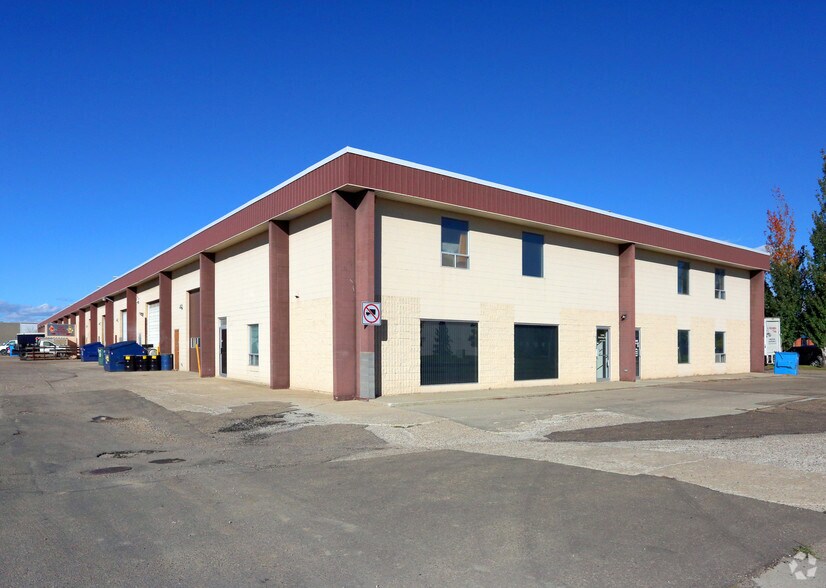 4606-4660 82 Ave NW, Edmonton, AB à vendre - Photo de l’immeuble – Image 2 sur 2