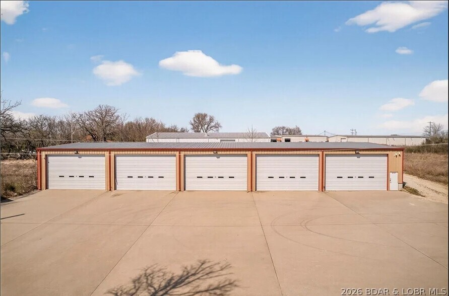 3737 Antioch Lane, Osage Beach, MO à louer - Photo de l’immeuble – Image 1 sur 14