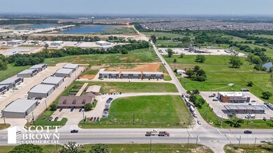 8587 Stewart Rd, Aubrey, TX - Vue aérienne  vue de carte - Image1