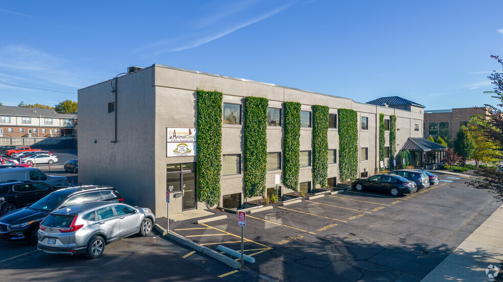 751 Northwest Blvd, Columbus, OH à louer - Photo principale – Image 1 sur 7