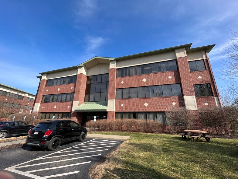 6021 Wallace Road Ext, Wexford, PA à louer - Photo de l’immeuble – Image 2 sur 5
