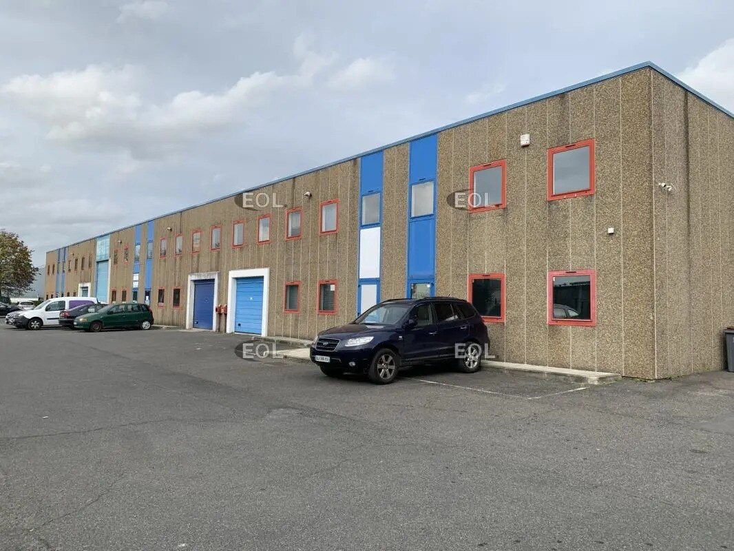 Local d’activités dans Argenteuil à louer Photo de l’immeuble– Image 1 sur 8