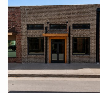 Plus de détails pour 210 W Franklin St, Waxahachie, TX - Local commercial à louer