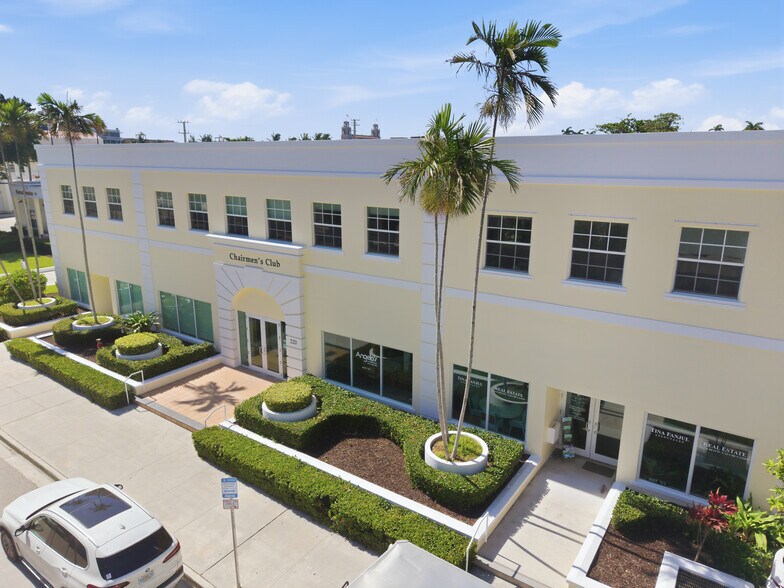 220 Sunrise Ave, Palm Beach, FL à louer - Photo de l’immeuble – Image 3 sur 15