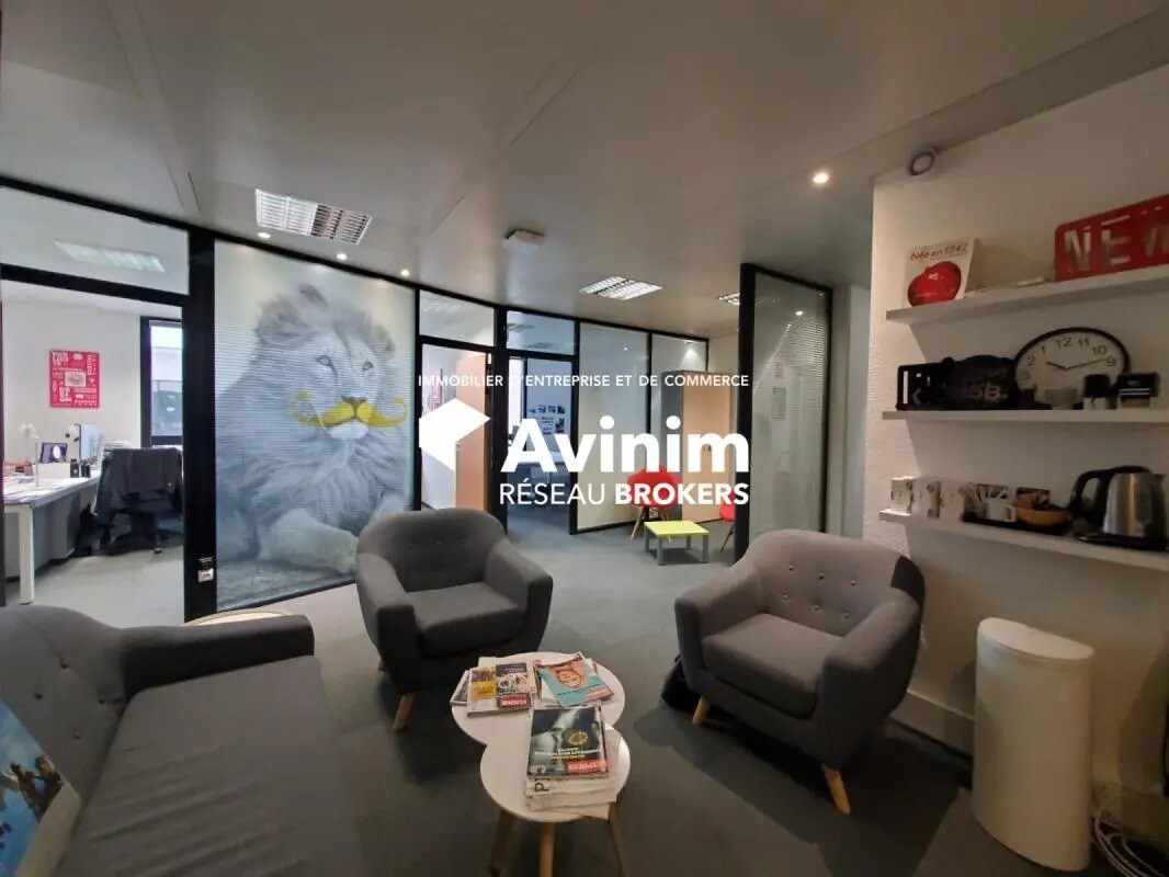 Bureau dans Epagny Metz-Tessy à louer Photo intérieure– Image 1 sur 9