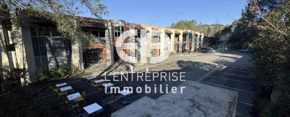 Industriel/Logistique dans Valbonne à louer - Photo de l’immeuble – Image 2 sur 5