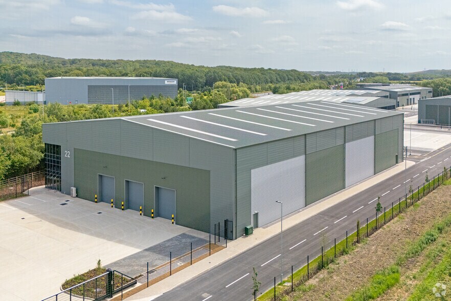 Pontefract Ln, Leeds à louer - Photo principale – Image 3 sur 25