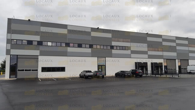 Plus de détails pour Local d'activités à louer