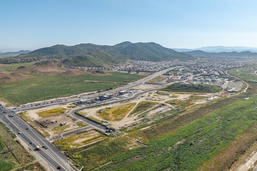 Domenigoni Pky, Winchester, CA à louer - Photo de l’immeuble – Image 3 sur 7