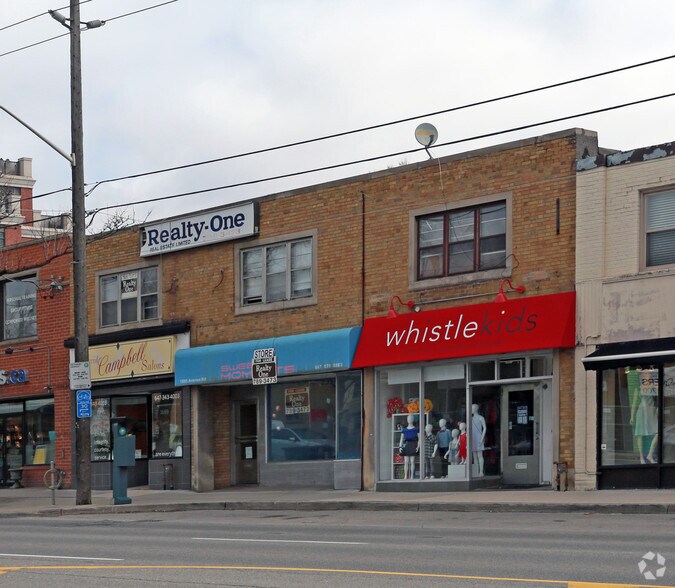 1693-1699 Avenue Rd, Toronto, ON à vendre - Photo de l’immeuble – Image 2 sur 2