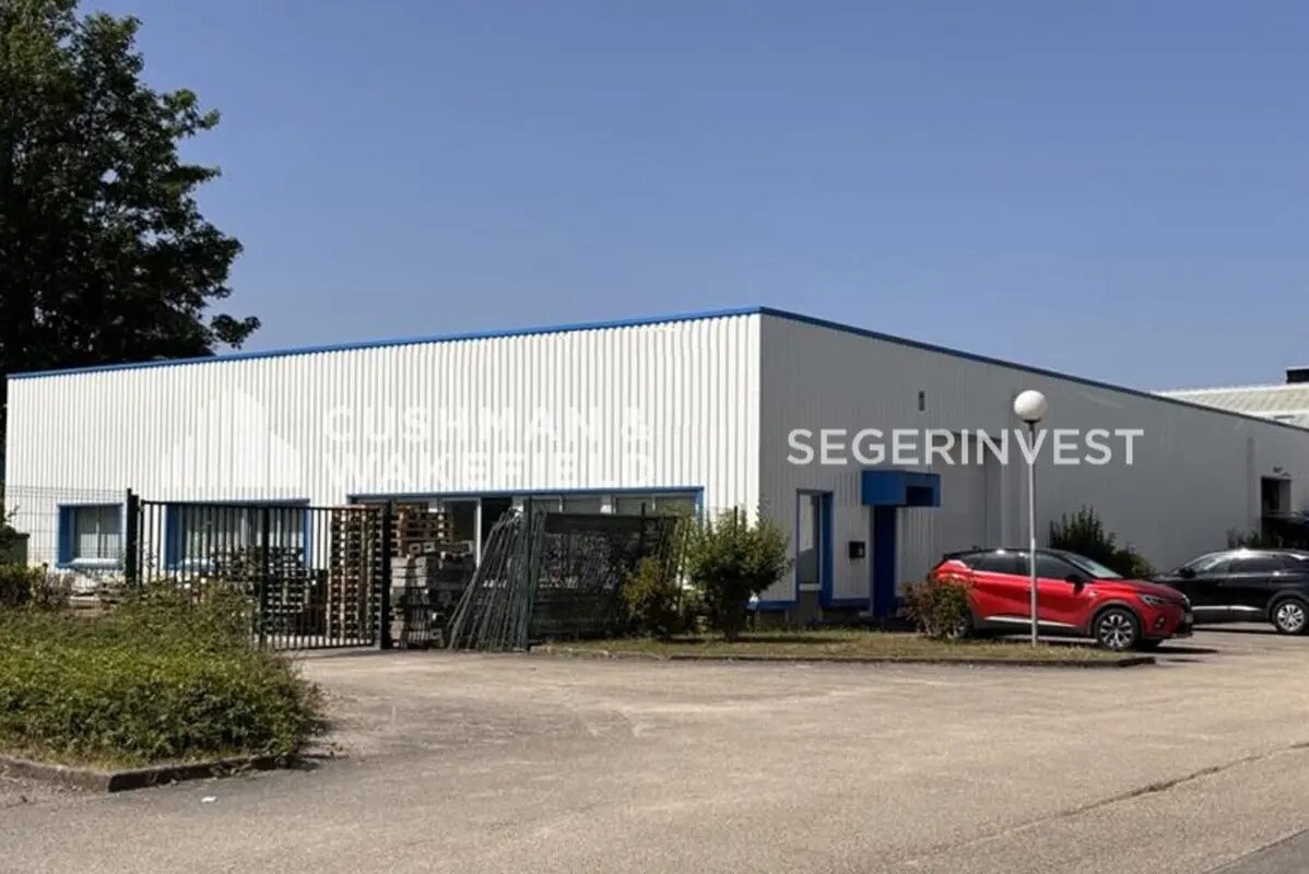 Local d’activités dans Dijon à louer Photo principale– Image 1 sur 8