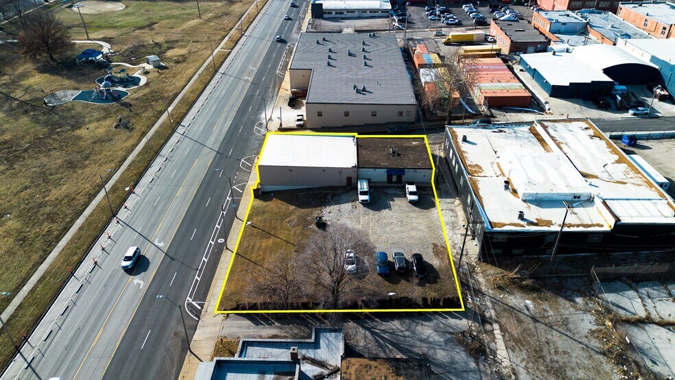 3000 E Truman Rd, Kansas City, MO à vendre - Photo de l’immeuble – Image 3 sur 13