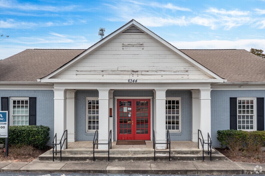 6344 Roswell Rd NE, Sandy Springs, GA à louer - Photo de l’immeuble – Image 2 sur 6