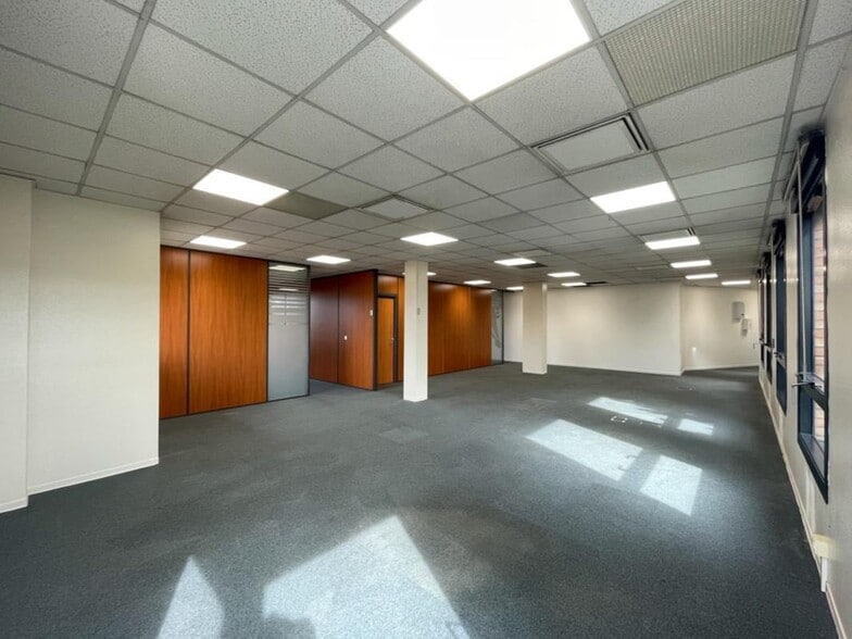 23 Rue Du Saule Trapu, Massy à louer - Photo de l’immeuble – Image 3 sur 11