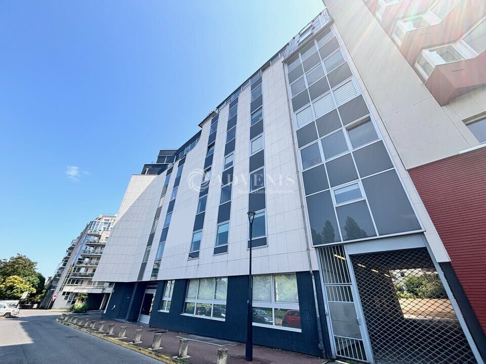 3 Allée Edmé Lheureux, Joinville-le-Pont à louer Photo de l’immeuble– Image 1 sur 7