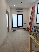 223 E 80th St, New York, NY à louer Photo intérieure– Image 2 sur 2