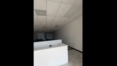 2601-2675 S Military Trl, West Palm Beach, FL à louer - Vidéo sur l’annonce professionnelle