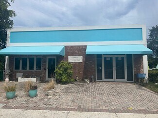 Plus de détails pour 367 NE 3rd Ave, Delray Beach, FL - Local commercial à vendre