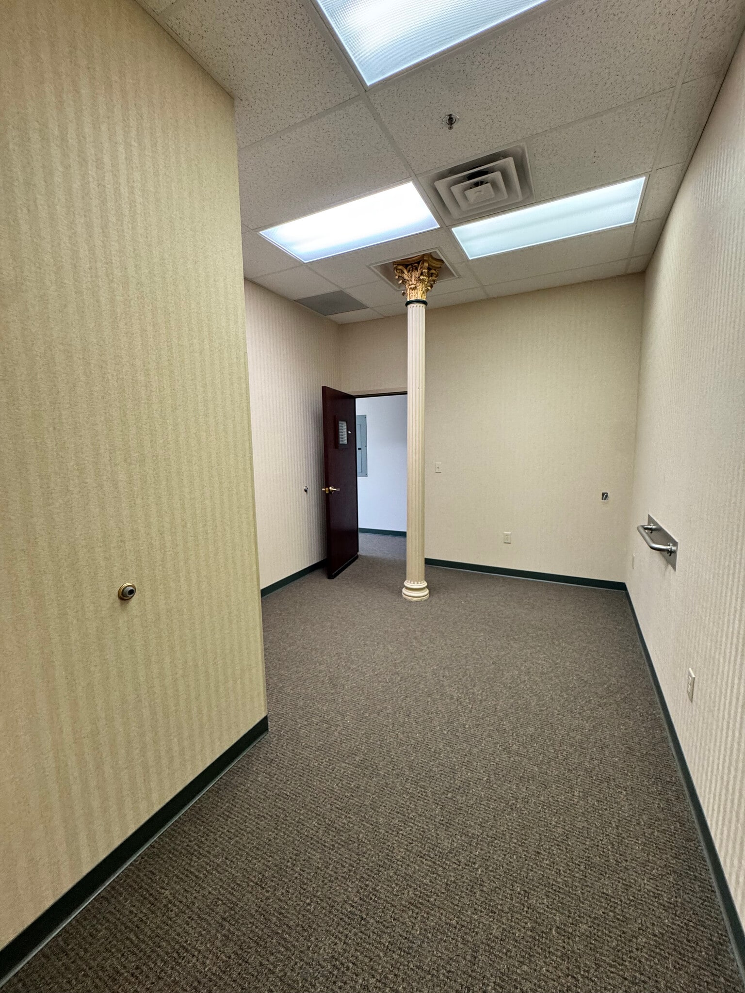 8 N 3rd St, Lafayette, IN à louer Photo intérieure– Image 1 sur 5