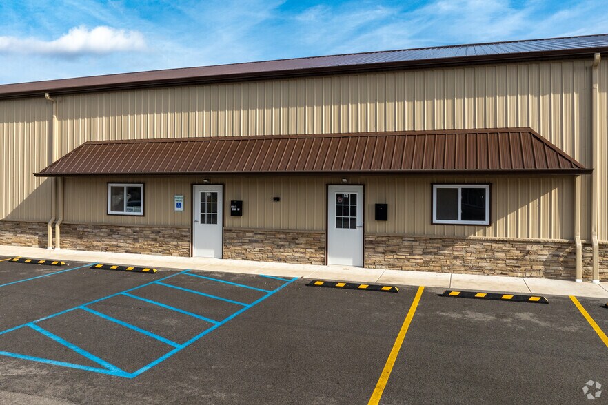 1563-1573 86th Pl, Merrillville, IN à louer - Photo de l’immeuble – Image 3 sur 4