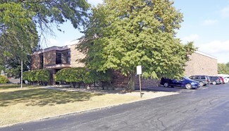 Plus de détails pour 405 S Washington Blvd, Mundelein, IL - Différents types d’espaces à louer