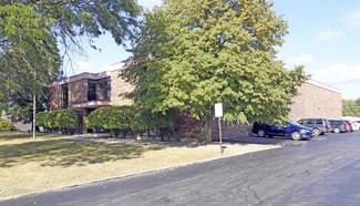 Plus de détails pour 405 S Washington Blvd, Mundelein, IL - Différents types d’espaces à louer