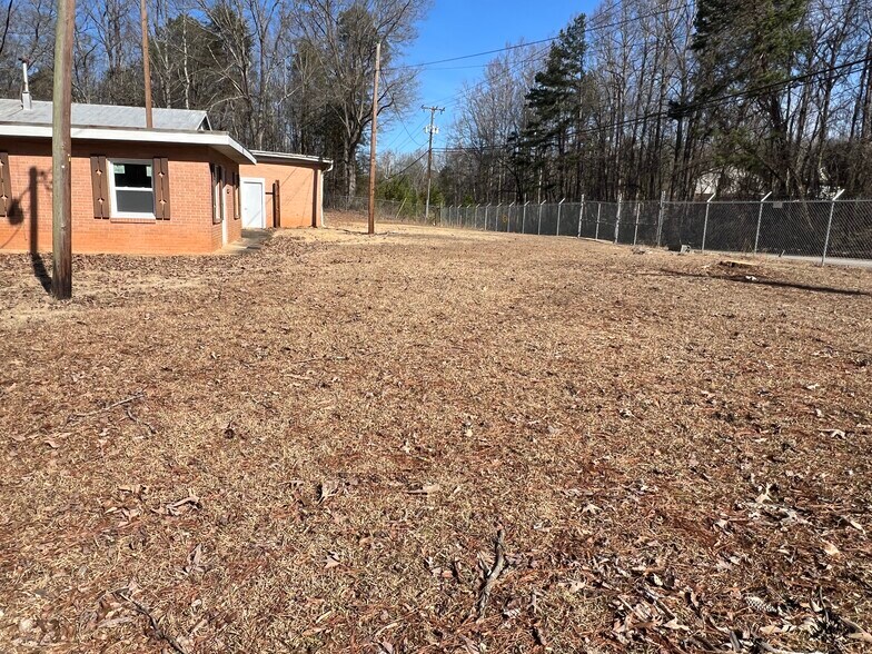 615 Highway 321 Byp, York, SC à louer - Photo de l’immeuble – Image 3 sur 6